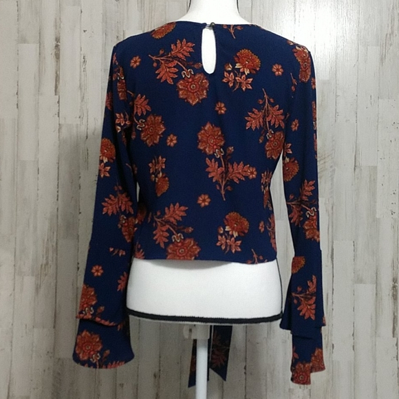 Self E Blue Long Bell Sleeve Blouse - Picture 2 of 8